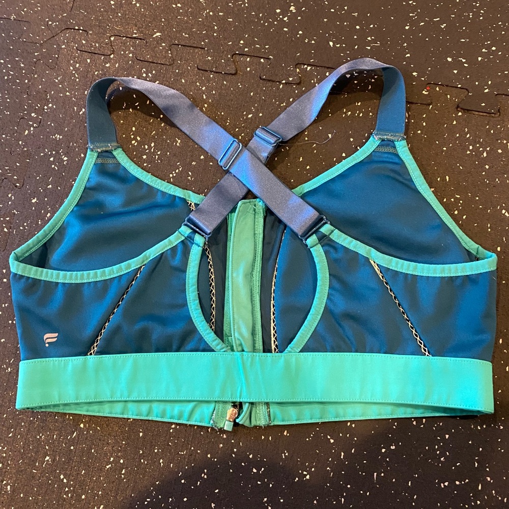 Fabletics sports bra